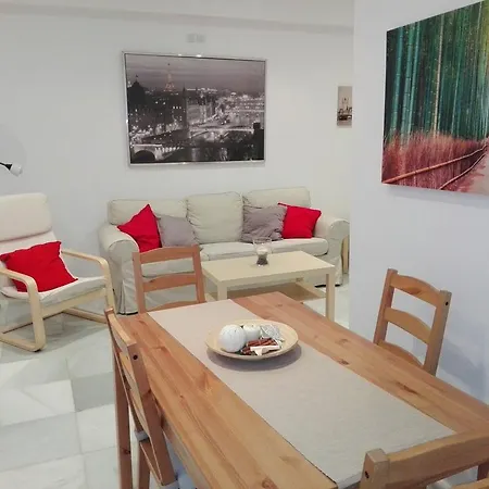 Céntrico Con Patio Privado Appartamento Siviglia